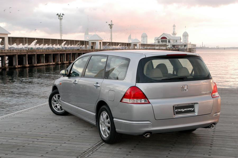  Honda Odyssey 2004 года  (AU) (фото 4 из 6)
